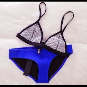 Triangl bikini